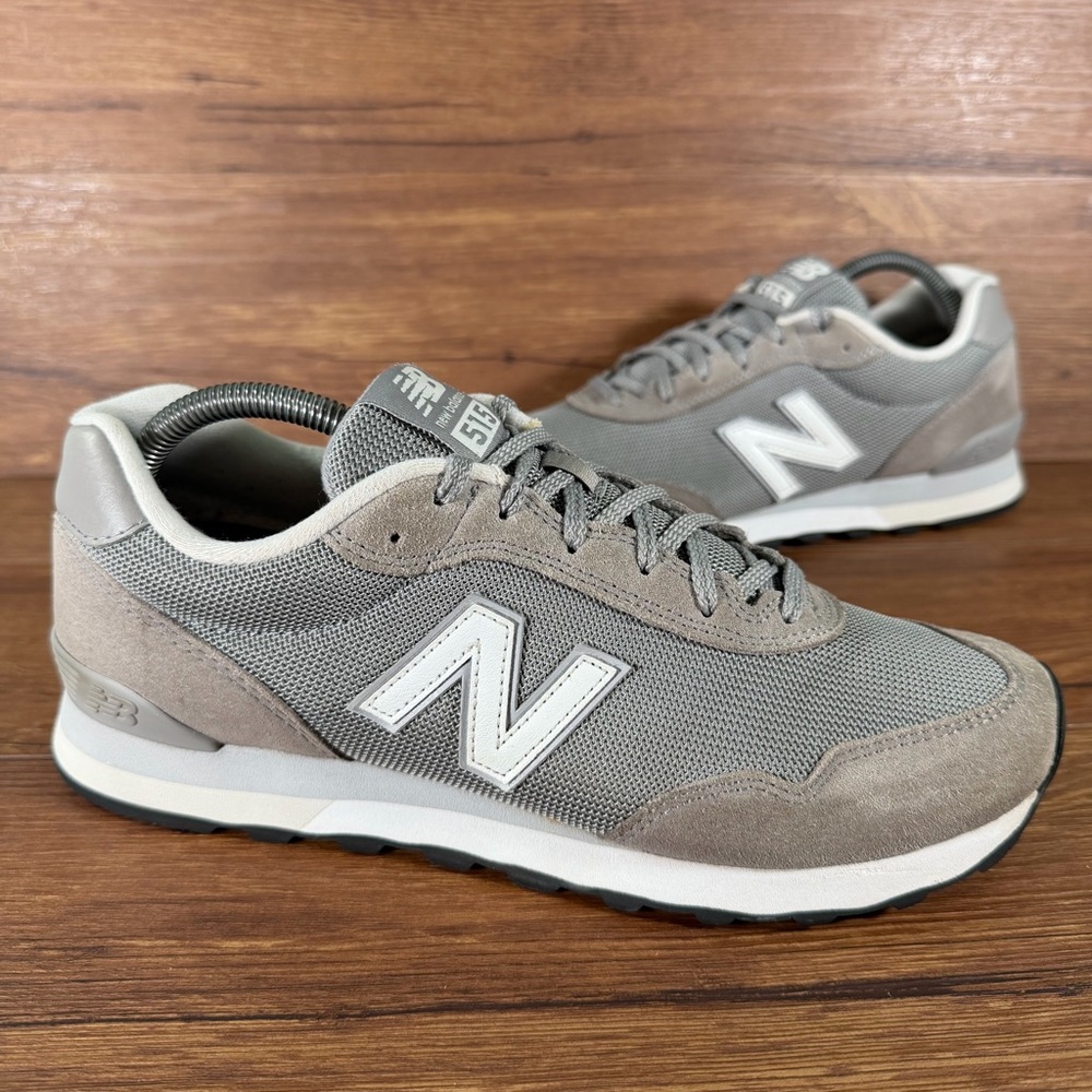 New Balance 515 Gray Suede Sneakers Men’s Size 8.5 Low Top Shoes